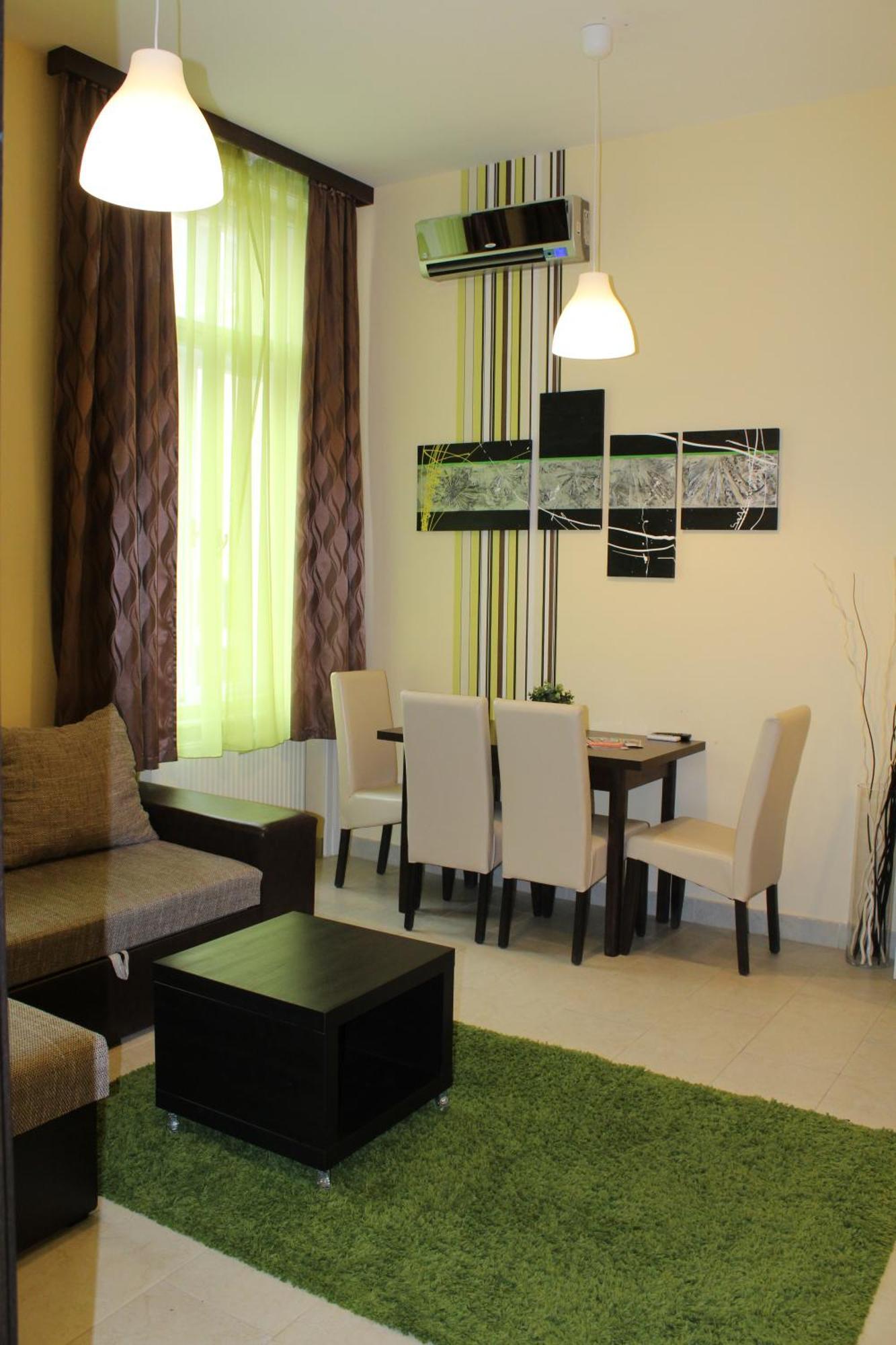 Central Walk Fashionstreet Apartmnts بودابست المظهر الخارجي الصورة