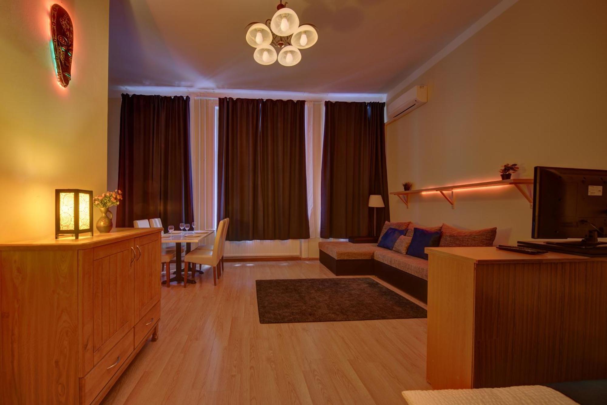 Central Walk Fashionstreet Apartmnts بودابست المظهر الخارجي الصورة